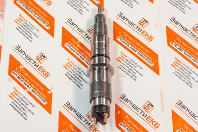 0445120272 Форсунка топливная BOSCH Cummins C8.3-QSL9 Взаимозаменяемые номера по каталогу BOSCH: 0 445 120 272, 0986435532, 0 986 435 532 Взаимозаменяемые номера по каталогу CASE: 87581565 Взаимозаменяемые номера по каталогу CUMMINS: 5263305, 3965720, 397